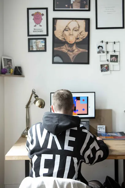 Image de Florian Lefebvre - Graphiste | Logo, identité visuelle, site web